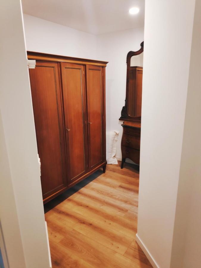 Apartment Close To The Beach With Free Parking Badalona Eksteriør bilde
